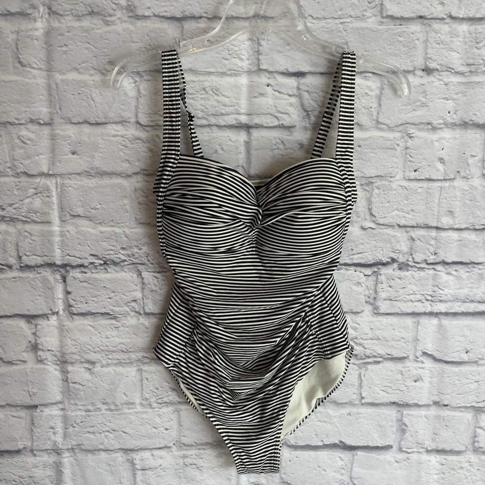 Niptuck Women's One Piece Striped Multifit Cup Bathing Swimsuit Beach Size 8